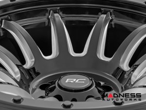 Custom Wheel 90 Series Wheel - One-Piece - Gloss Black w/ Machined Spokes| 18x9 | 6x5.5 | 0mm - Rough Country